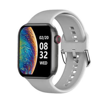 Un buon prezzo. Smart Watch 4G per Android 8.1 con memoria flash e schermo quadrato IPS da 2,02 pollici in linea