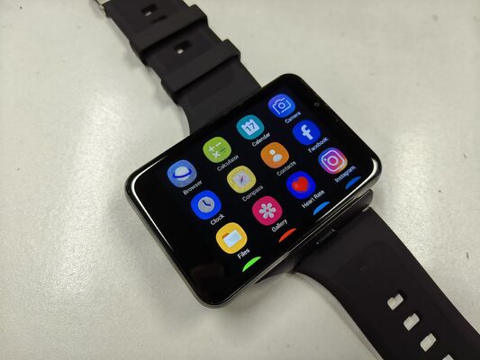 Un buon prezzo. Smartwatch 4G 5G con cassa in lega di zinco e cinturino in silicone a lunghezza regolabile S999 plus in linea